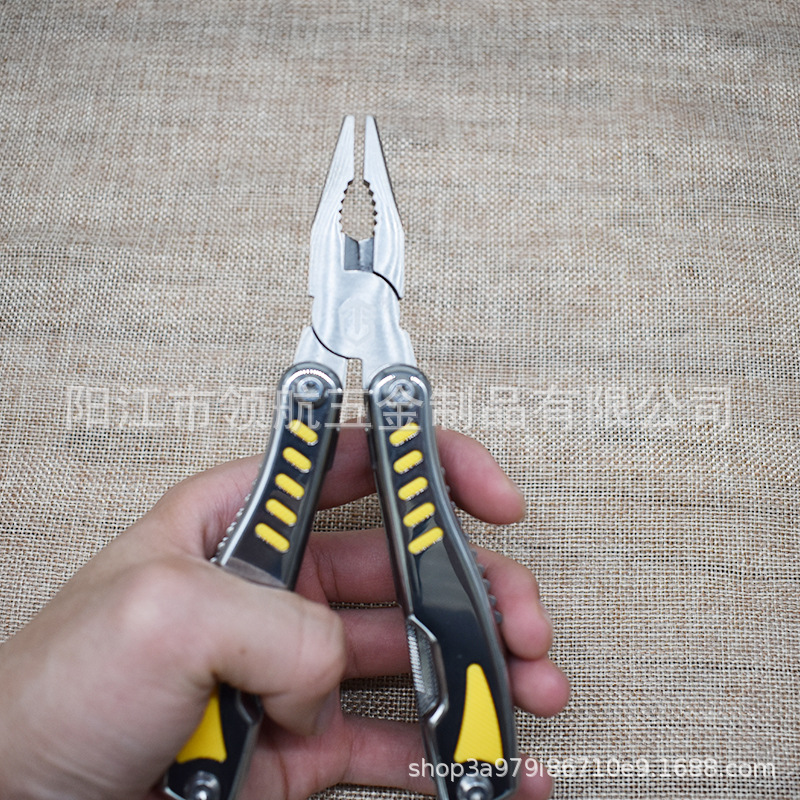 直销爆款 多功能不锈钢组合工具钳 户外便捷式可折叠钳刀钳套装