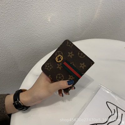 欧美大牌小钱包女短款真皮迷你超薄2018新款百搭印花折叠牛皮钱夹