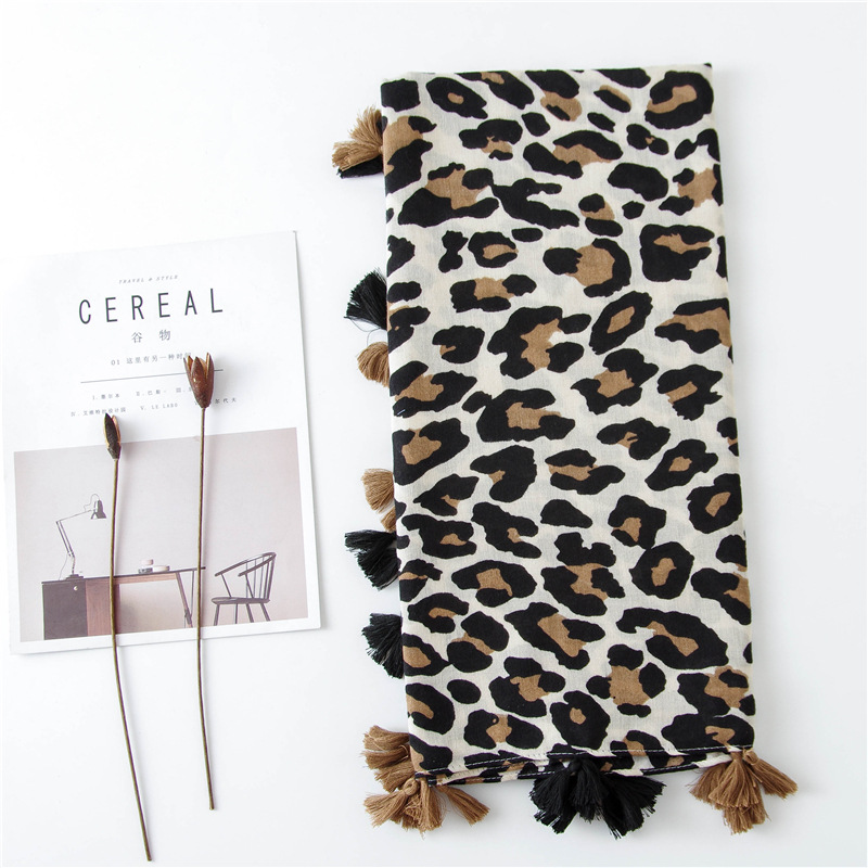 Classic Fashion Leopard Scarf Long Section Cotton And Linen Shawl display picture 25