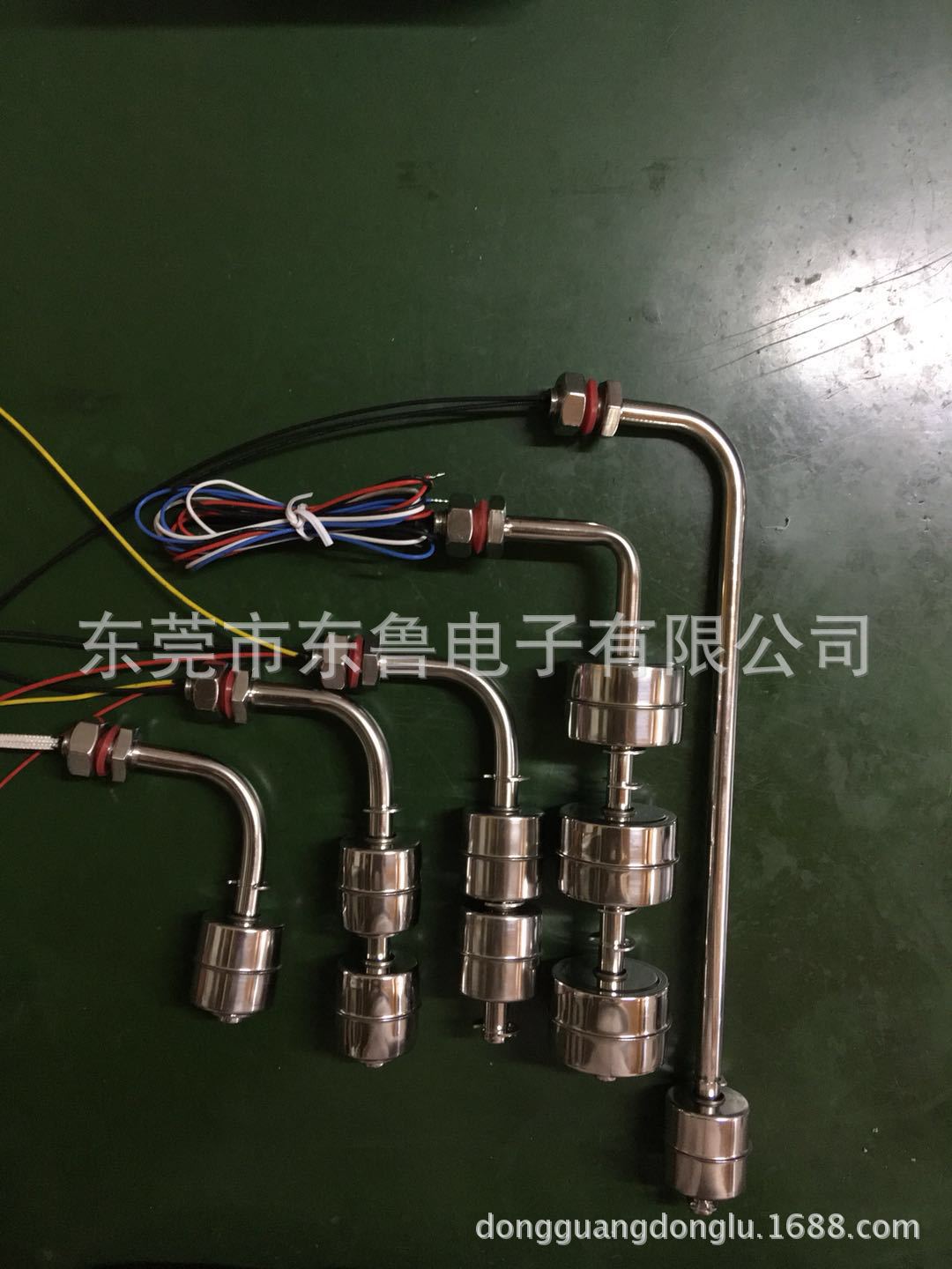 供应304/316L不锈钢90度弯管式侧装浮球开关 水位开关 液位开关