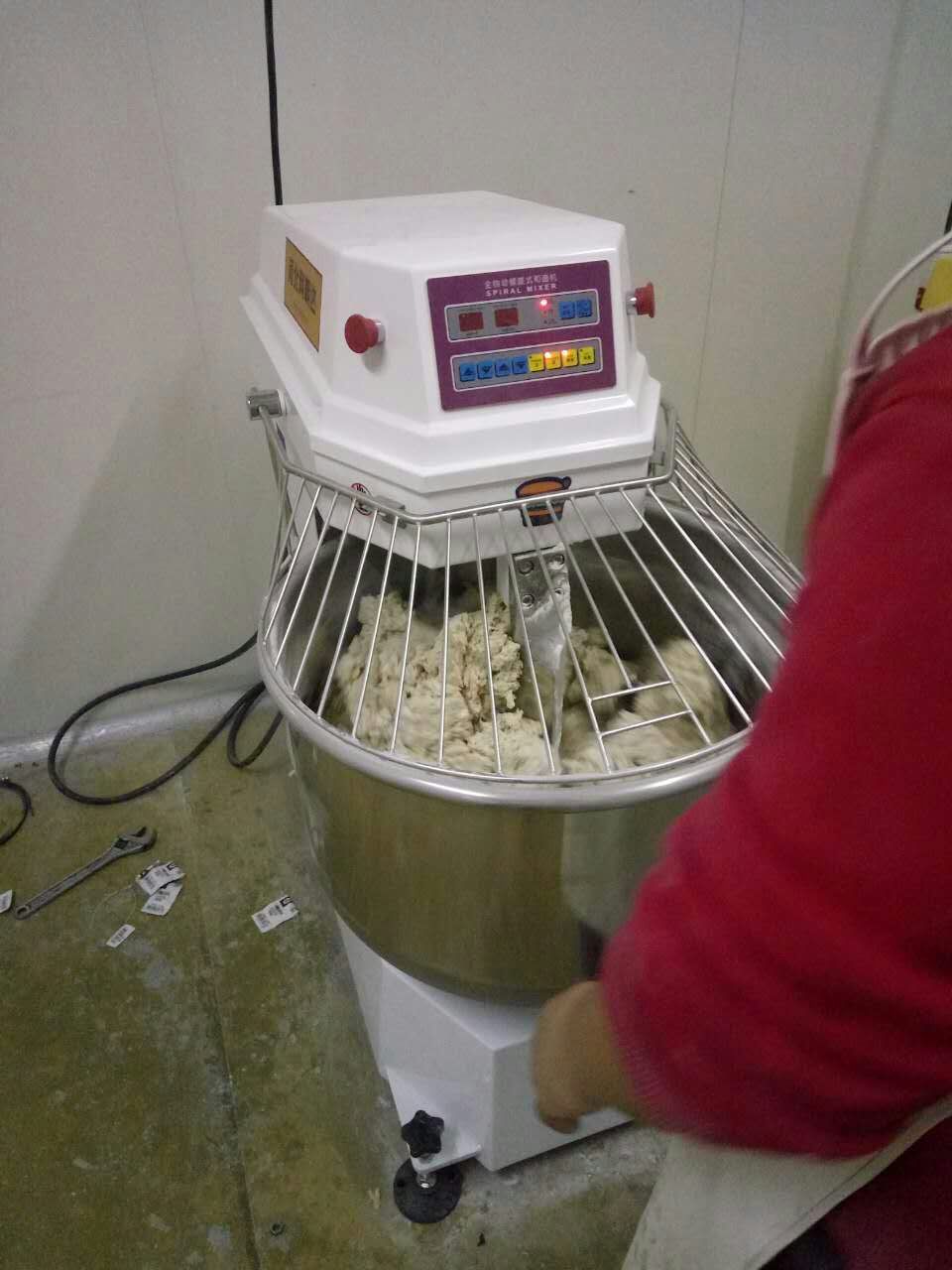 科朝达供应离缸和面机 双速双动和面机 商用和面机可加工定制