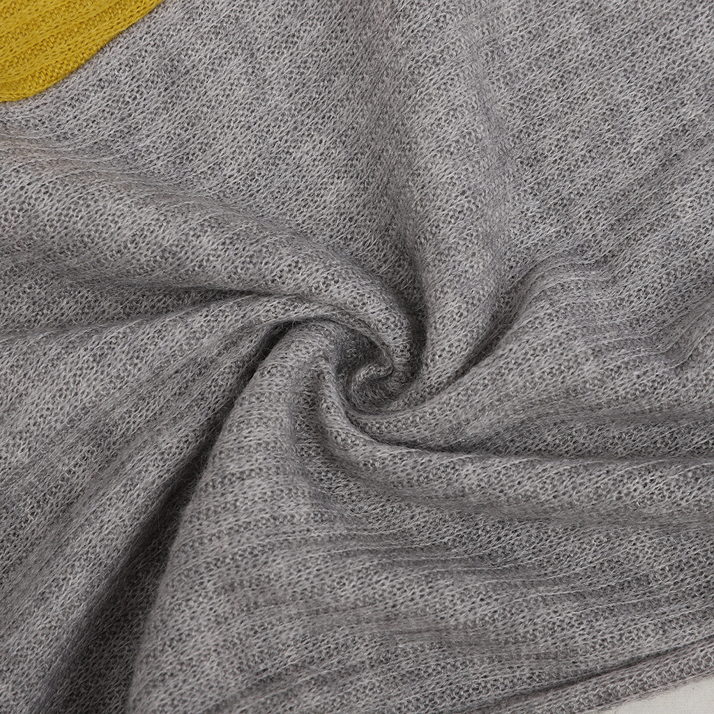Sweater Image 9