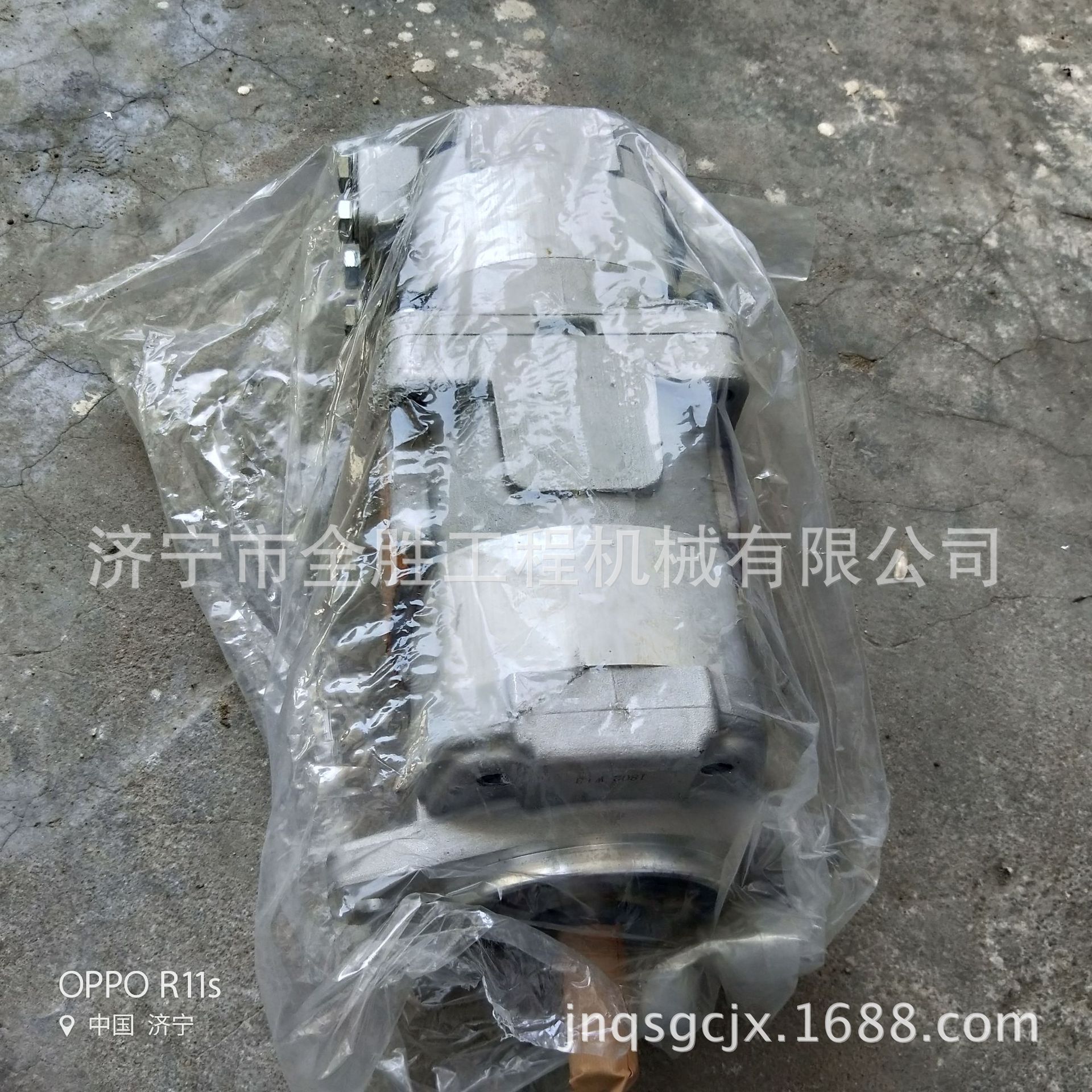 D65E推土机启动机 发电机 600-613-9133 齿轮泵07433-71103