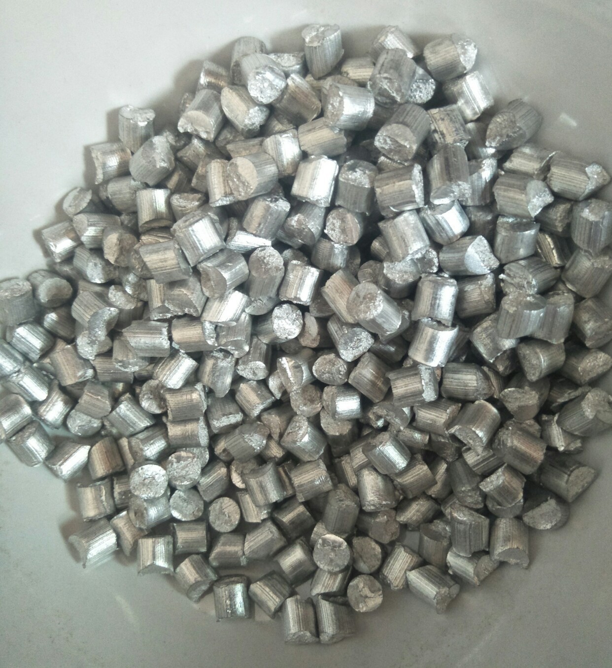 厂家负电位镁粒 负电位球  镁豆 水处理用镁颗粒