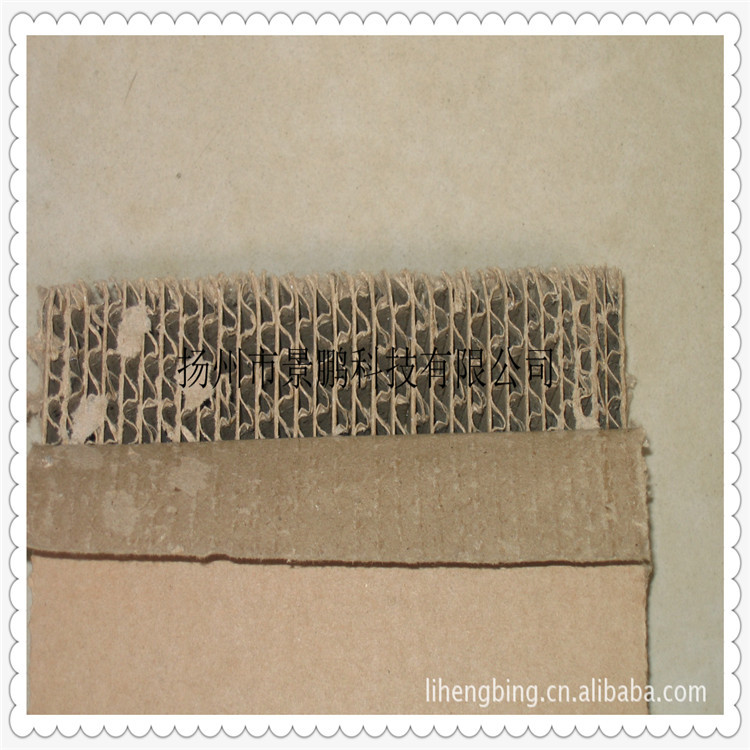 复合瓦楞纸板高强波芯板厂家缓冲衬垫纸护角包装坡璃瓷制品强度板