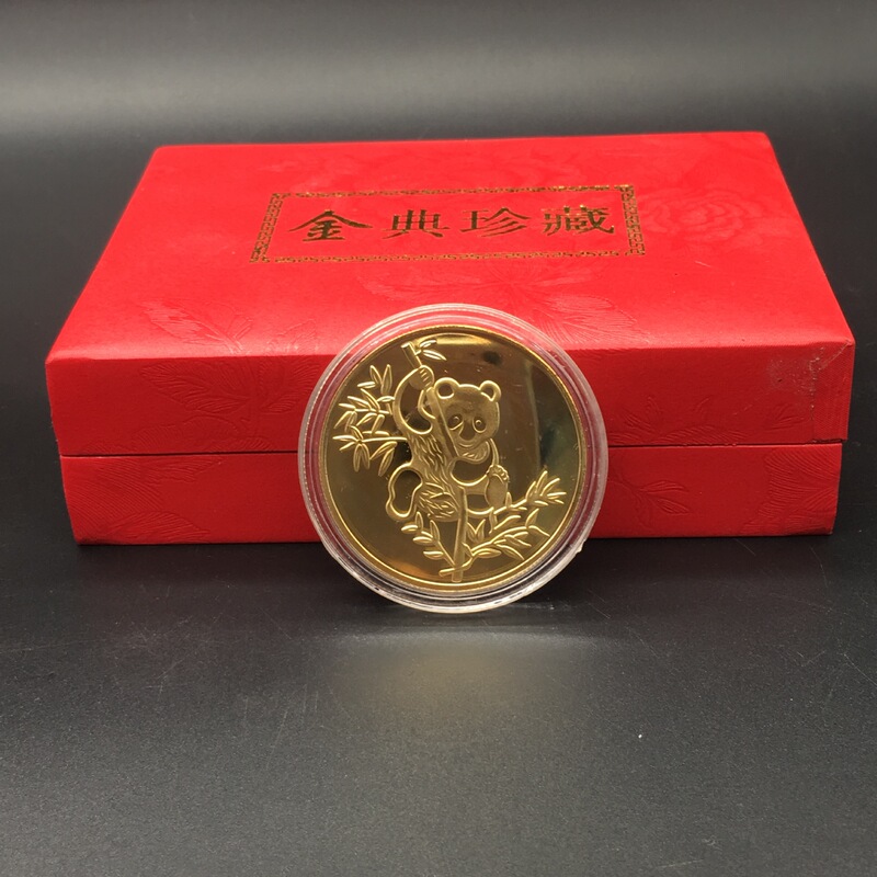 Panda gold coin commemorative coin crafts metal alloy Chinese treasure panda commemorative coin gift wholesale factory