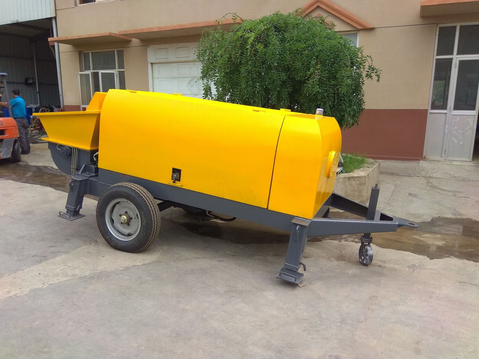 混凝土地泵 烟台新赛混凝土泵送车 车载混凝土砼输送地泵 小泵机