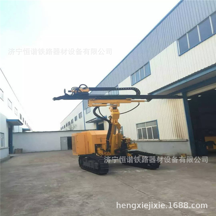 履带式潜孔钻车 320钻车 履带式潜孔钻车价格 精品潜孔钻车
