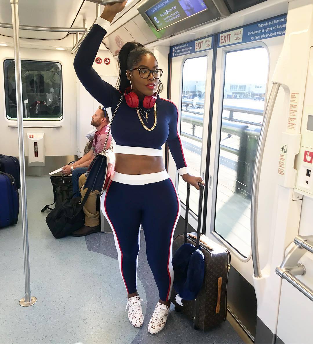 Costume femme en Zhigong - Ref 3335723 Image 13