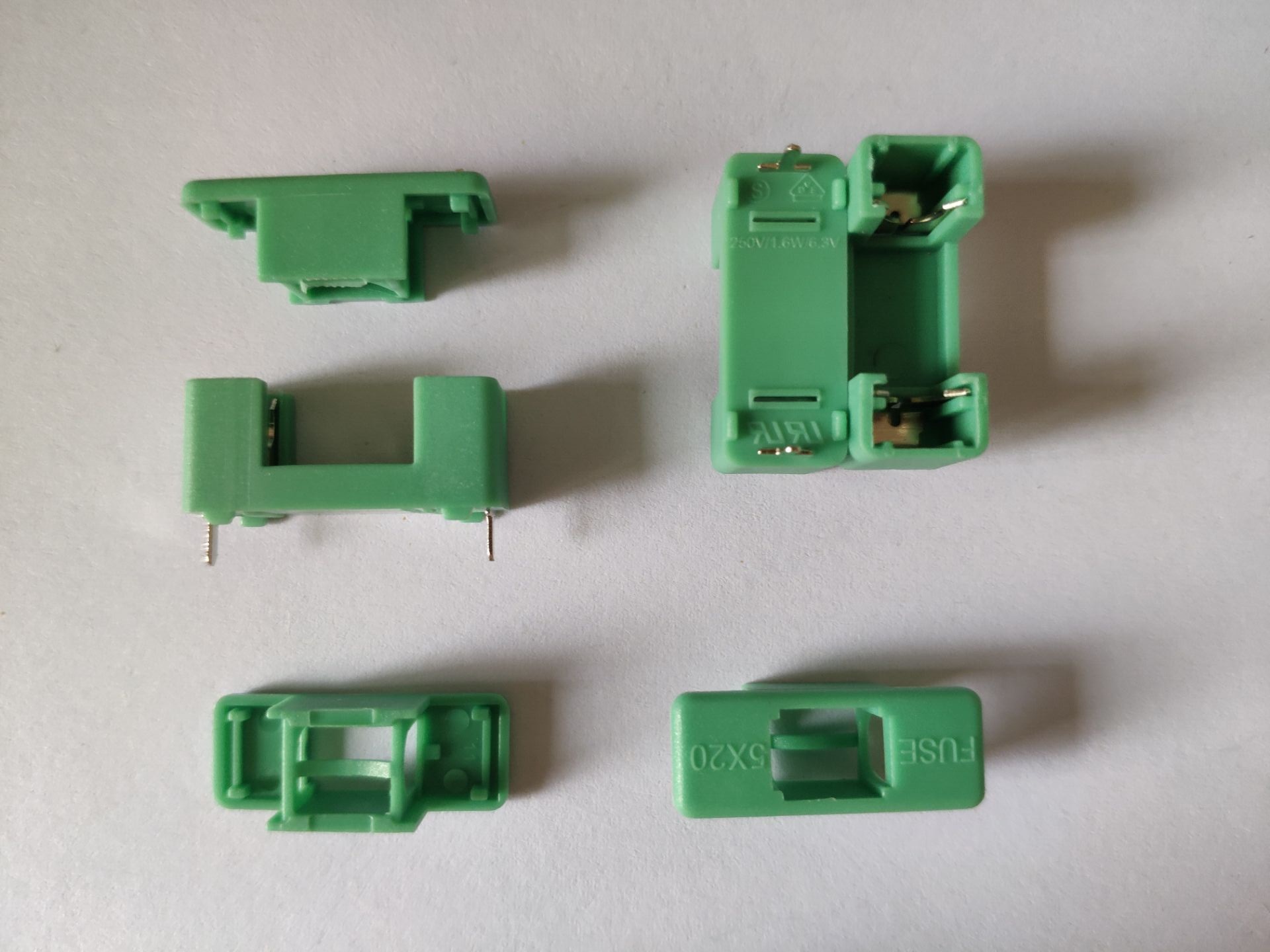 5*20mm 绿色保险丝座 盒 线路板保险丝座 PTF-77 PTF-78 FUSE5X20