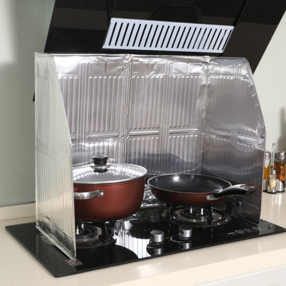 Kitchen Gas Stove Oil Baffle Creative Printing Oil-Proof Aluminum Foil Baffle Stir-frying Heat Insulation Oil-Proof Splash-Proof Hot Baffle Baffle