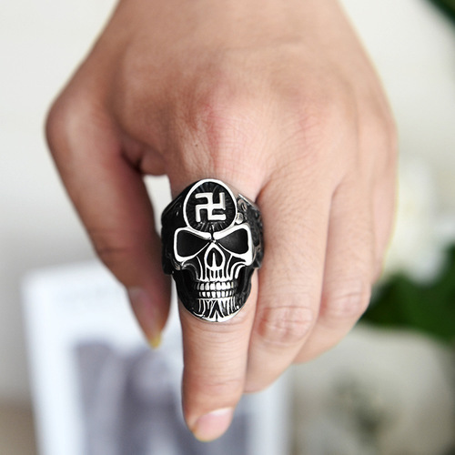 European and American skull ring men's retro hip-hop dark ring cross-border jewelry Amazon AliExpress