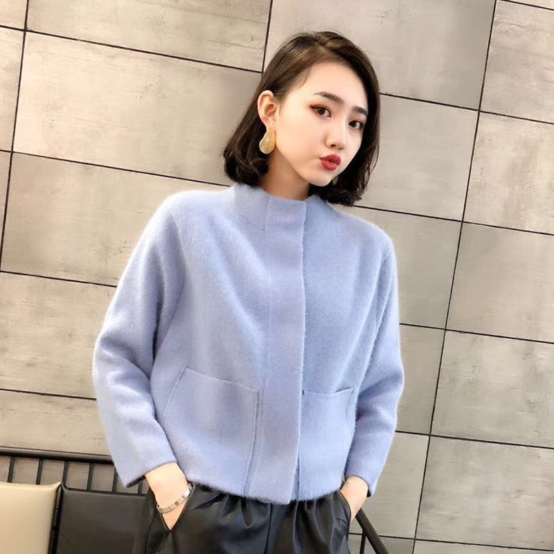 2018 Autumn and winter New products Small fragrant wind Mink cashmere Cardigan coat pocket knitting Easy bishop sleeve sweater