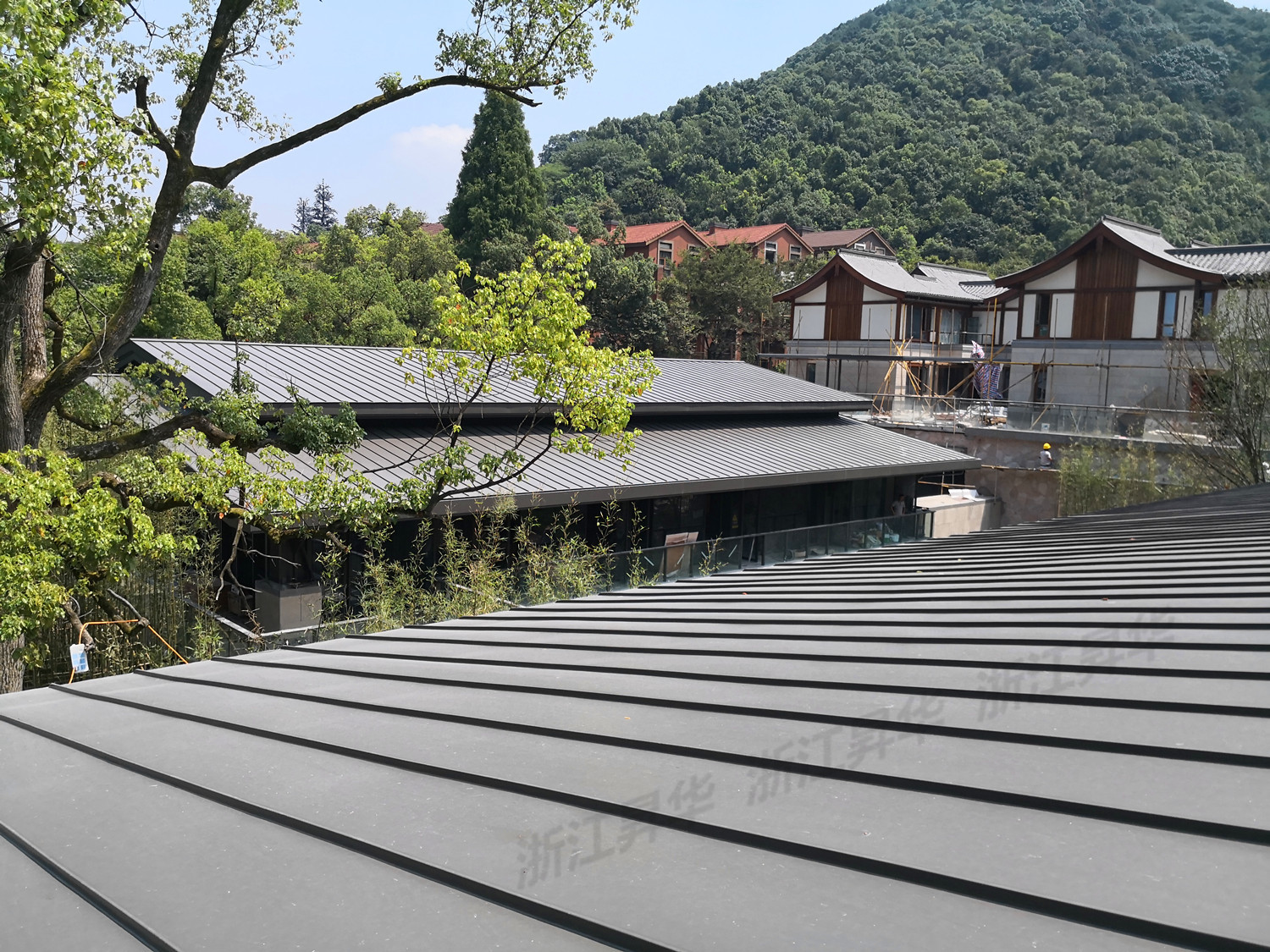 博物馆墙面屋面钛锌板 钛锌复合板 大小头钛锌屋面瓦-阿里巴巴