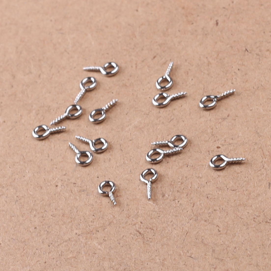 2528084286_1623719706