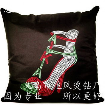 厂家制作 多种花型靠枕烫钻 来样制作服装烫钻 应季新款烫钻烫图