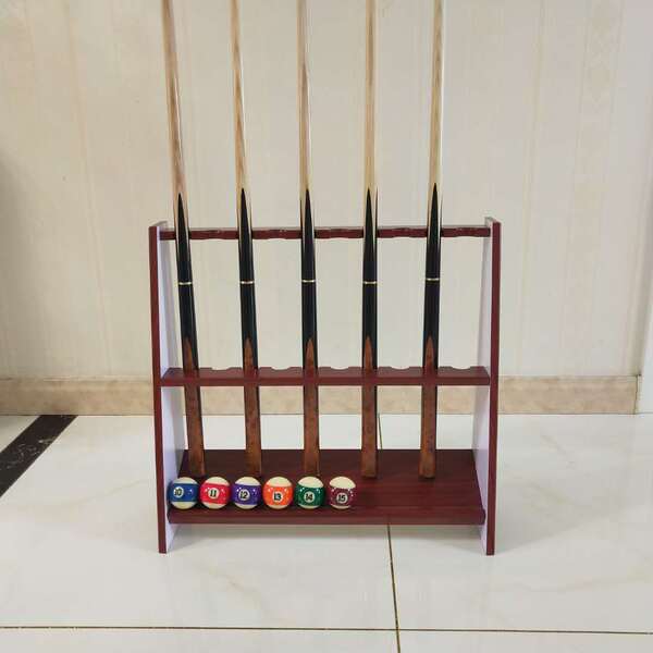 Floor pool