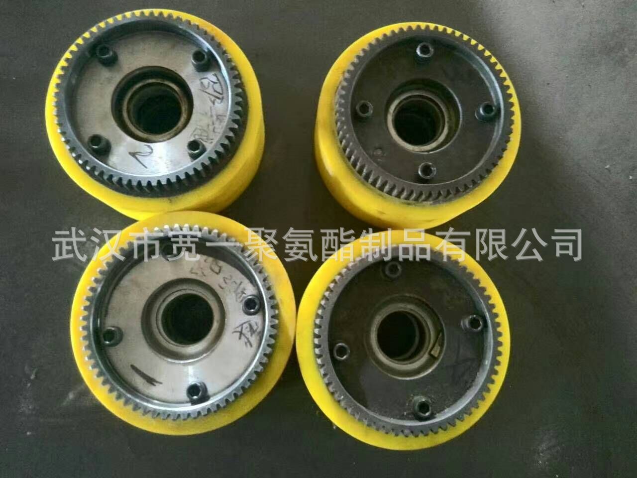 供应河南郑州输送设备用聚氨酯胶轮包胶挂胶加工