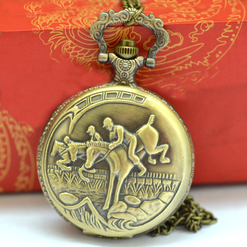 Vintage Cross-border Three-horse Triumph Riding Quartz Watch Large Quartz Pocket Watch Vintage Pocket Watch 9062