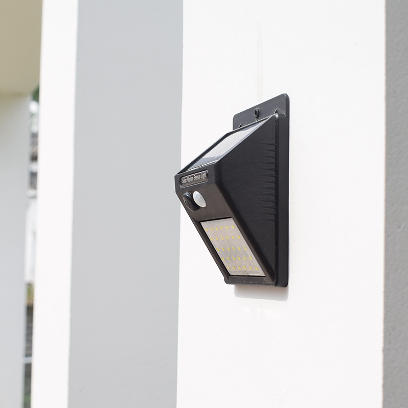 amazon跨境升级太阳能30LED三模式壁灯户外防水新农村围墙照明灯