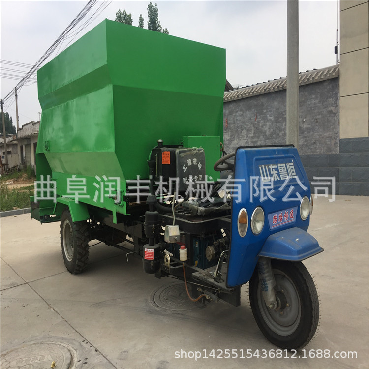 液压出来喂料机 宁都县第五代撒料车