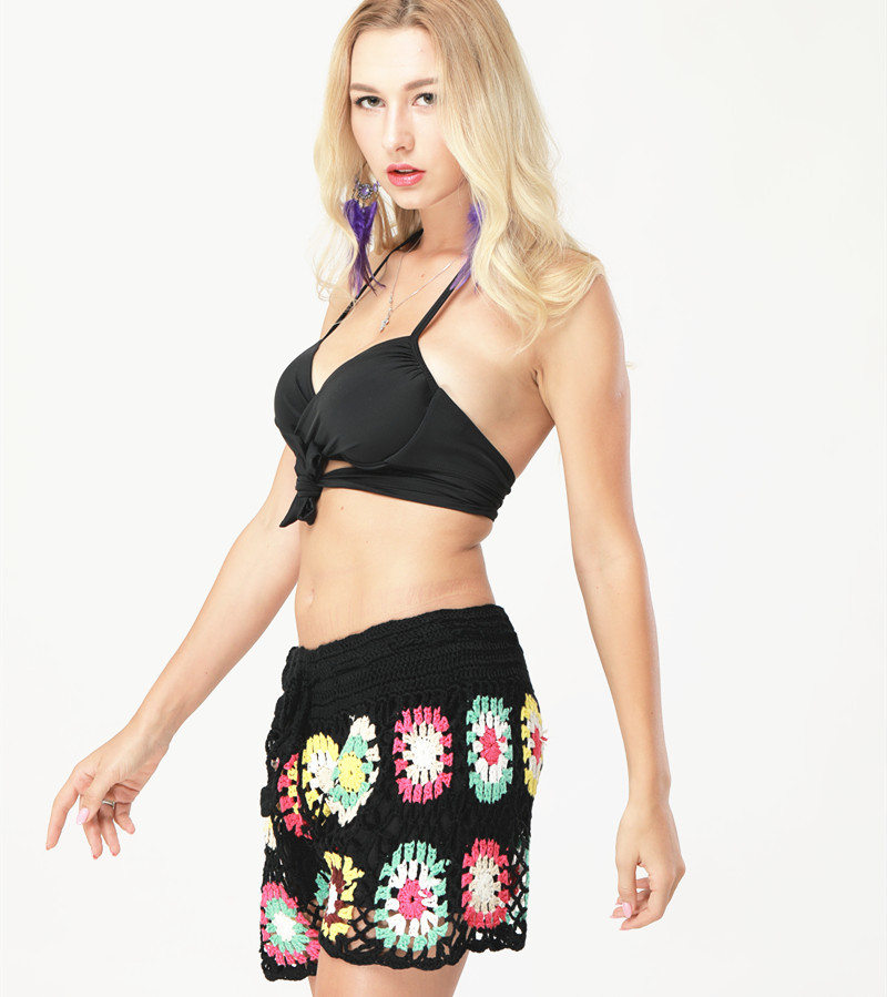 2018亚马逊彩色花朵性感短裤新款手钩绑带镂空沙滩裤