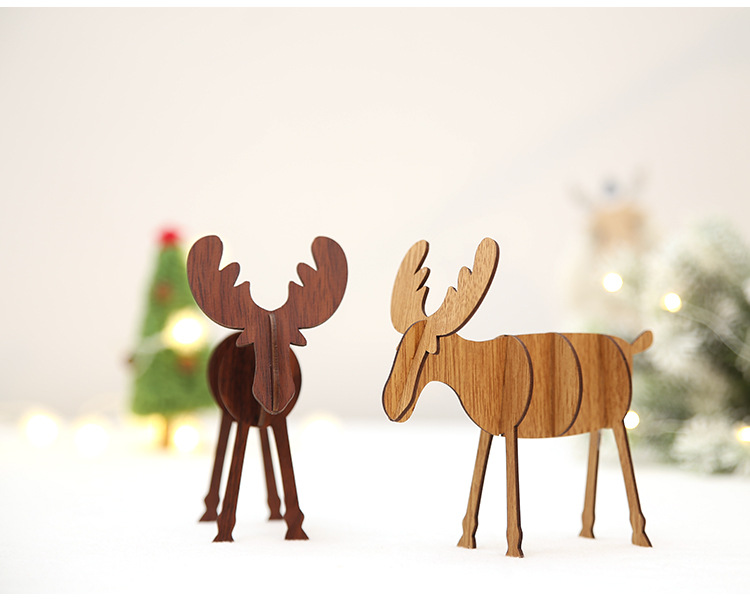 Christmas Deer Wood Party Ornaments display picture 3