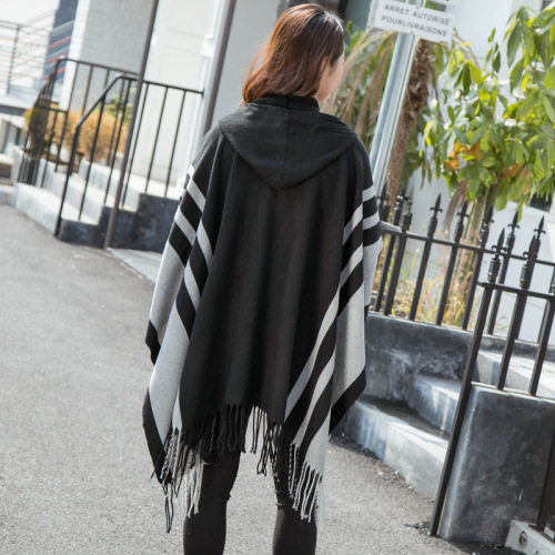 Tonglu autumn and winter women's cloak shawl with hood, warm tassel slit shawl, dual-use imitation cashmere scarf shawl