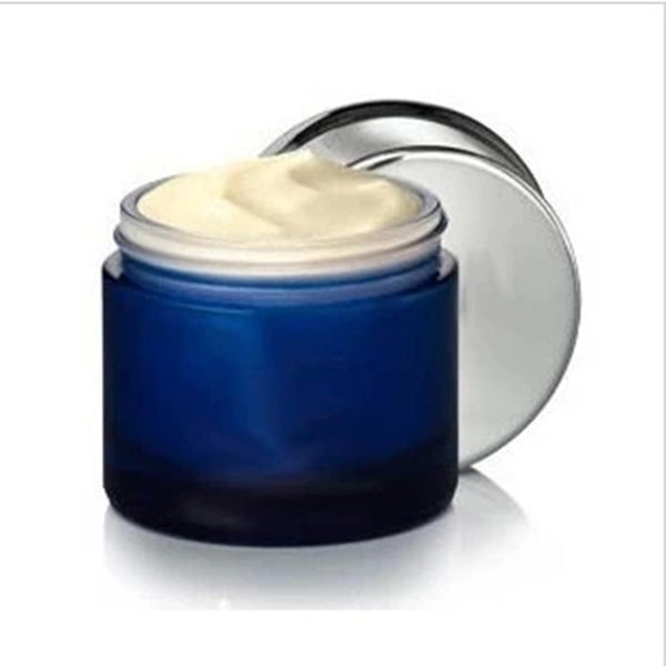 Moisturizing cosmetic face mask amino acid based