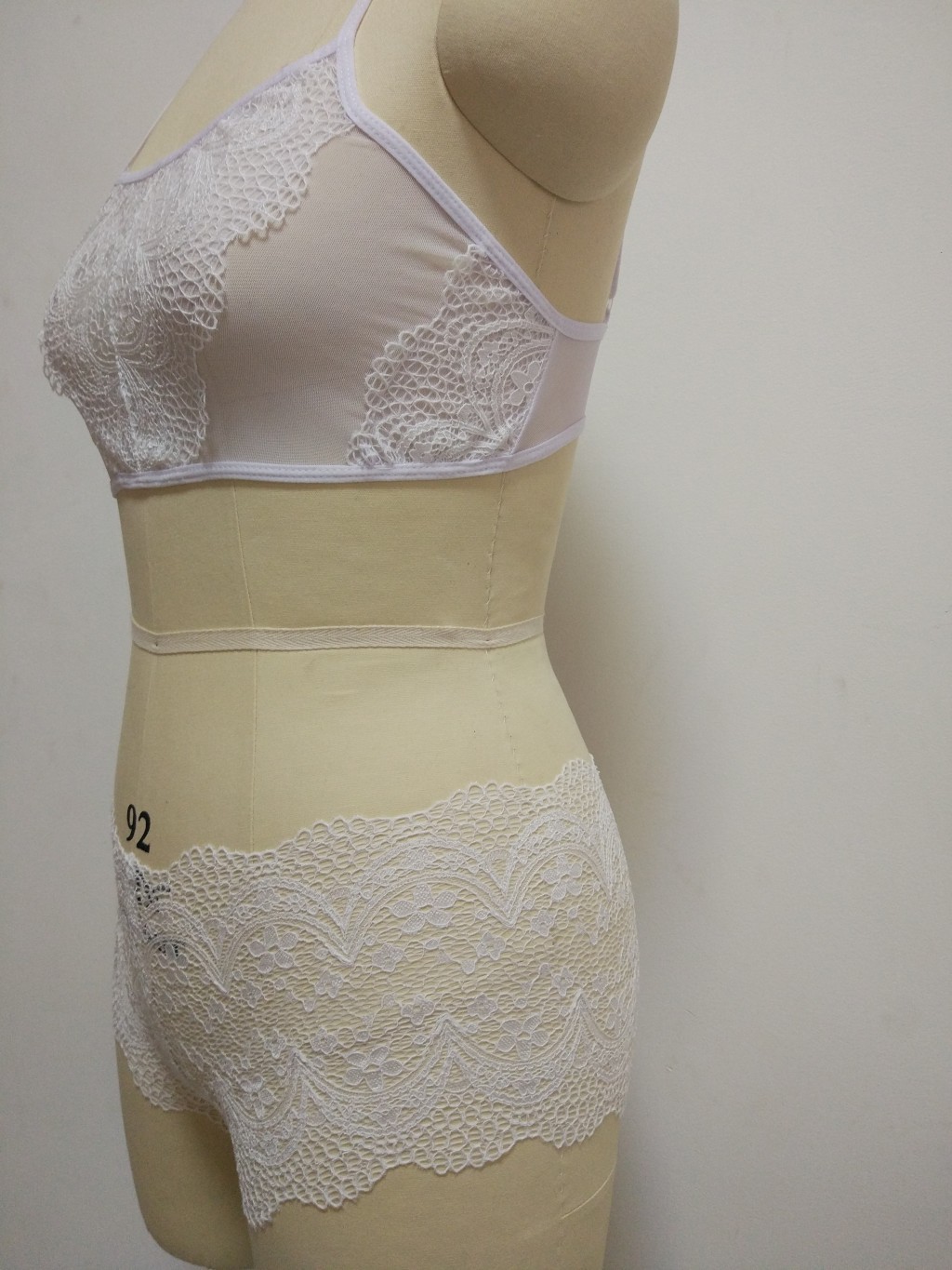 Soutiens-gorge FLEUR en  dentelle - Ref 3369567 Image 19