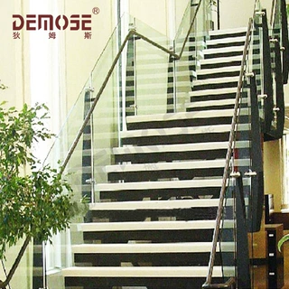 家用别墅阁楼楼梯 室内装修楼梯 中小型钢木楼梯 双龙骨钢结构梯