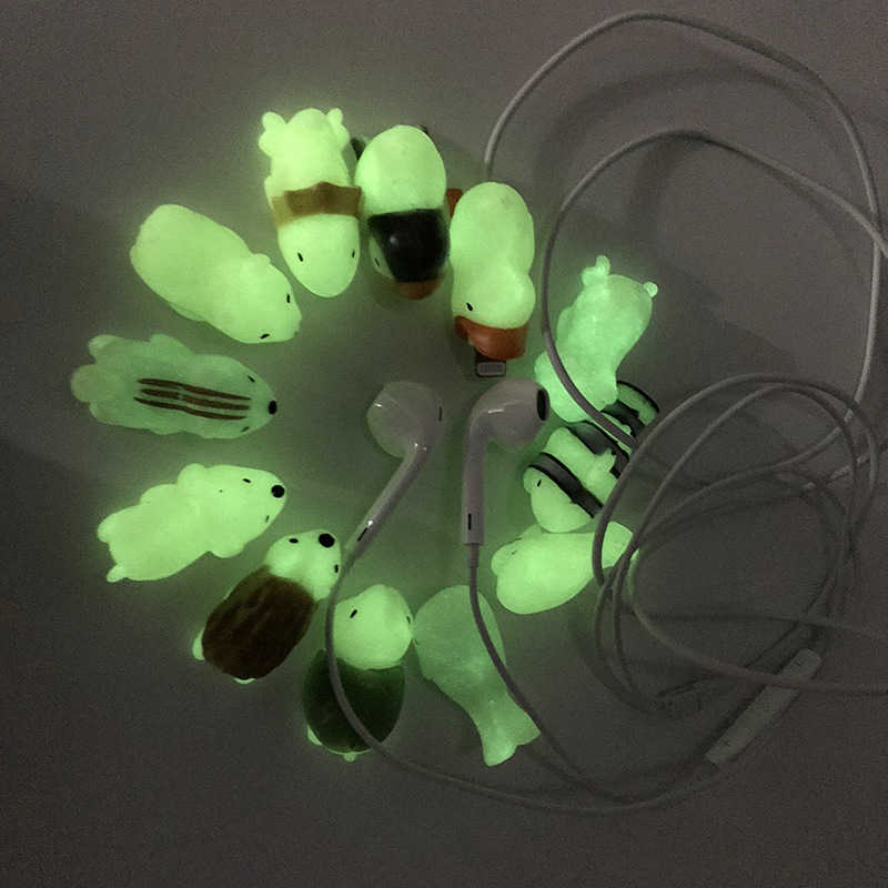 新款夜光cable bite 咬一口仿真动物造型数据线防折断保护套直销