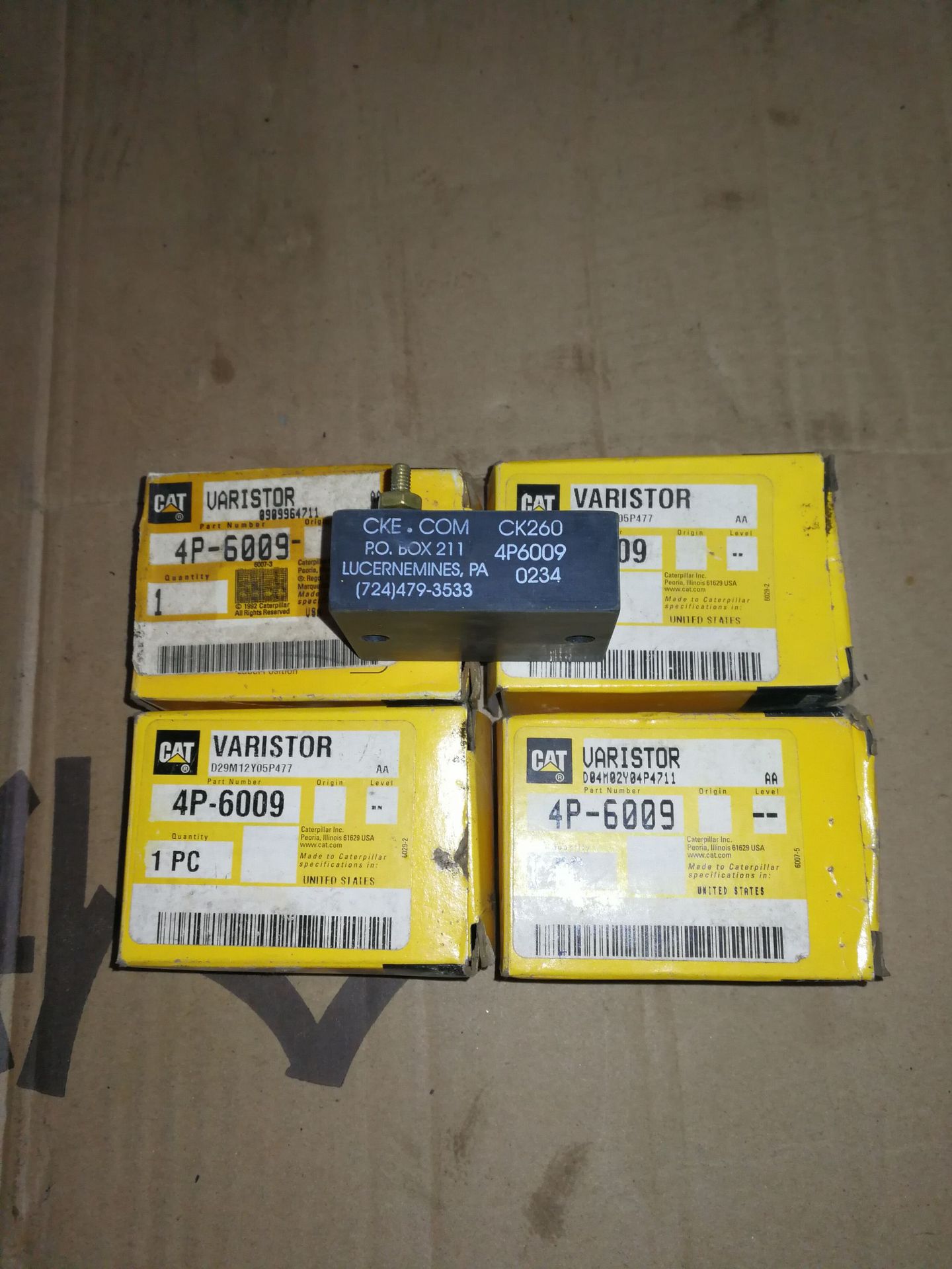 供应卡特彼勒发动机沥滋模快4P-6009