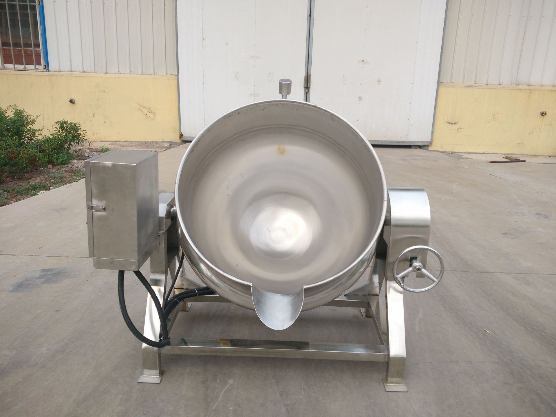 厂家定制304不锈钢夹层锅 电加热可倾式夹层锅 食品蒸煮夹层锅