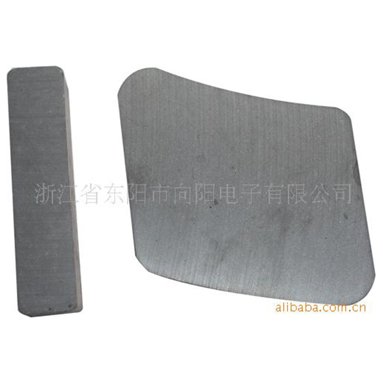 厂家供应高品质磁铁铁氧体 磁性材料 高强力磁铁 家具展柜磁铁