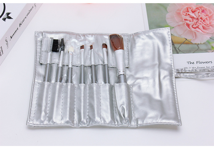 Makeup Brush Set Image 5