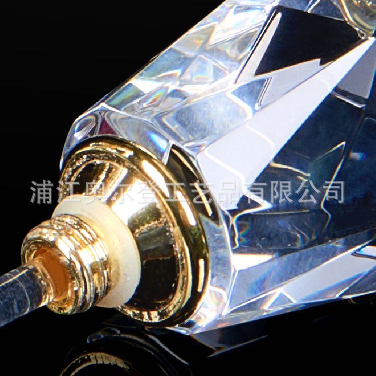 Donghai Crystal Middle East Perfume Bottle, 30ml Essential Oil bottle, Heart-shaped essence bottle, Aromatherapy bottle, Air outlet Perfume bottle detail image 3