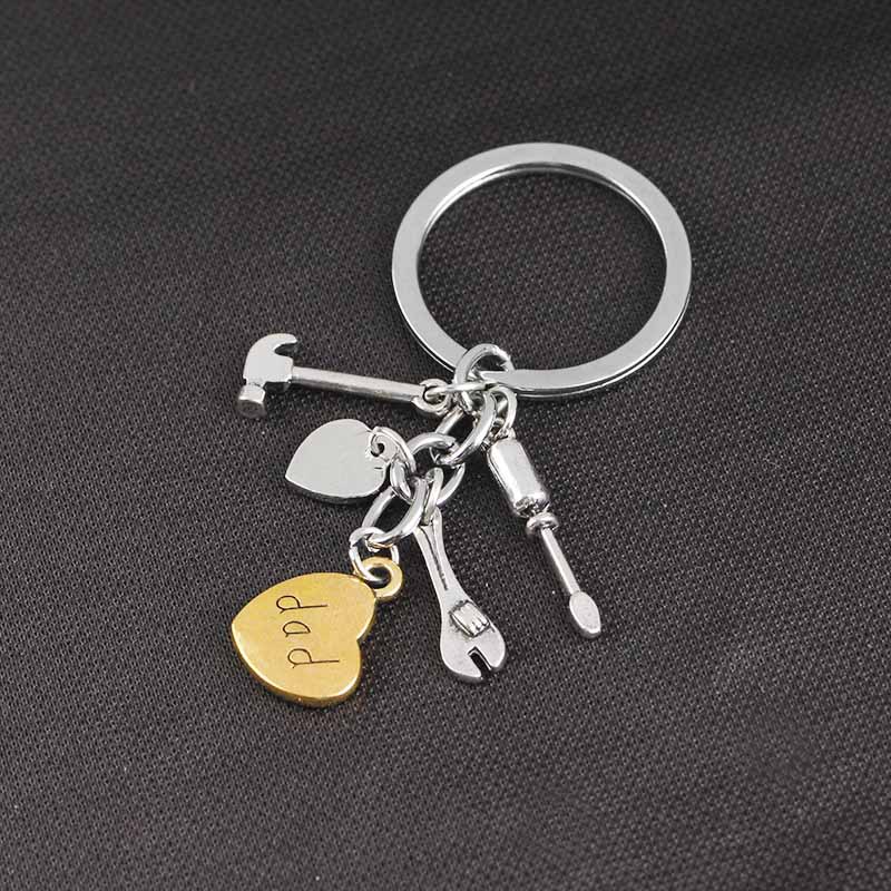 Father's Day Gift Gadget Set Personalized Pendant Keychain I Love You Peach Heart Pendant Keychain Nihaojewelry Wholesale display picture 5
