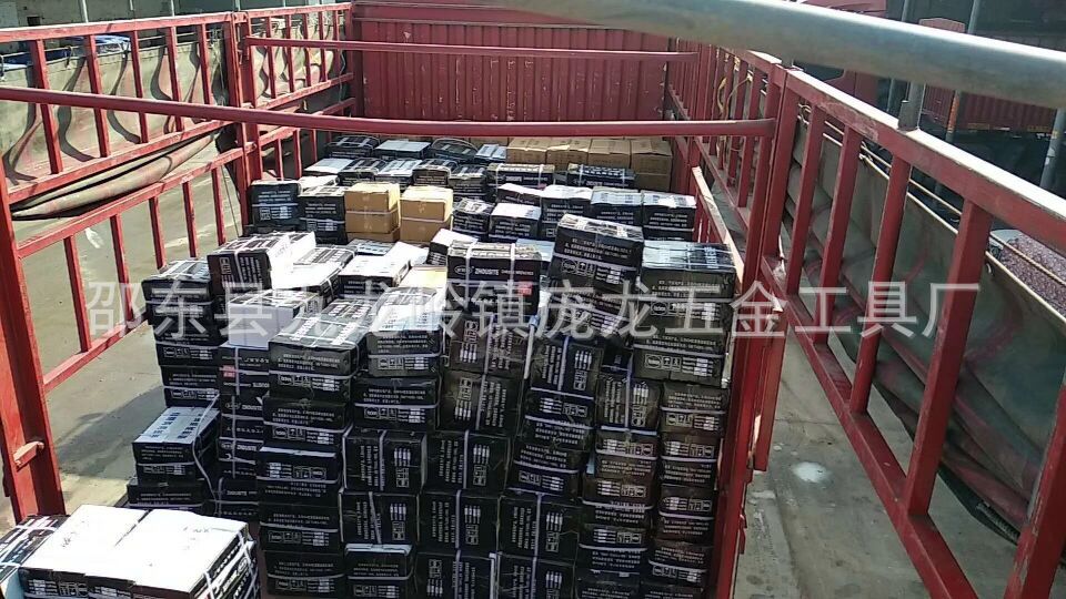 2AEAA40FDAE4083BDE60ACBD65CE89