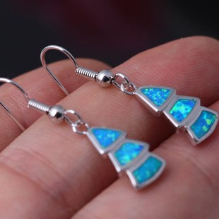 New fashion opal earrings personality charm elongated inlaid opal zircon earrings little girl earrings