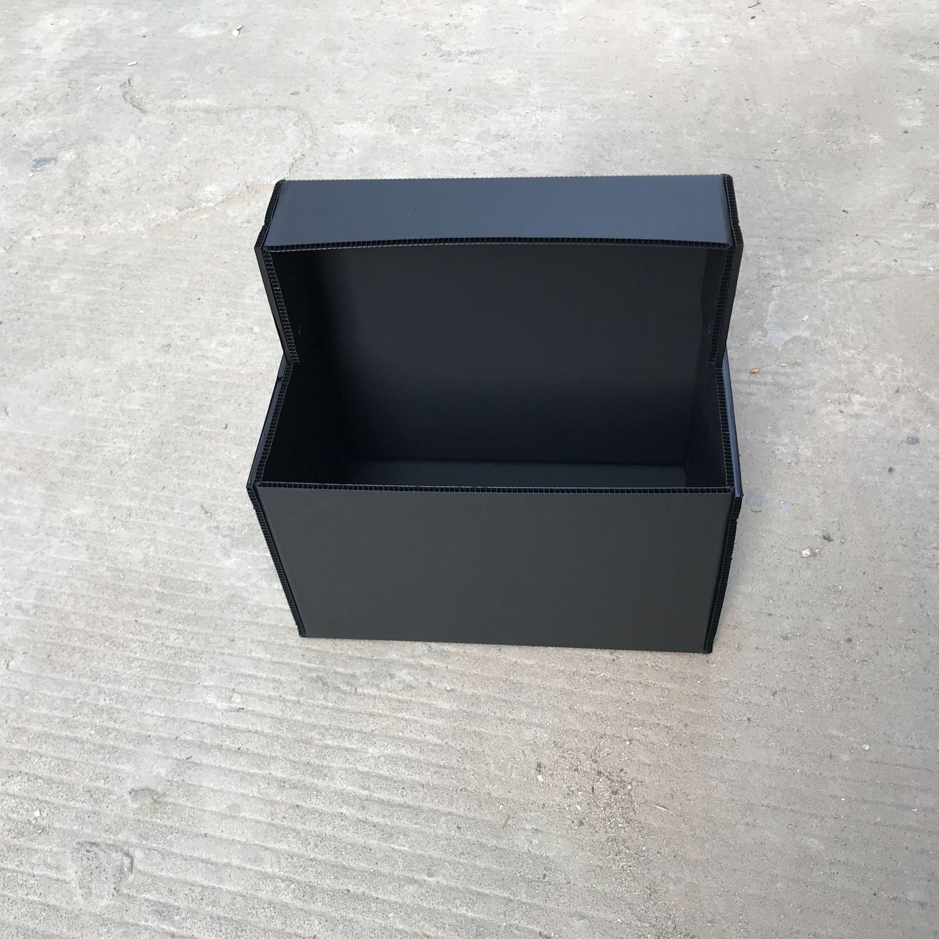 蓝色PP中空板纸箱型周转箱 黑色 白色防水防潮塑料万通板骨架箱