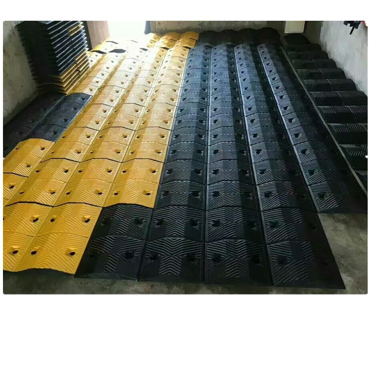 厂家批发橡胶减速带 公路道路小区缓冲减速板 波浪型减速带-阿里巴巴