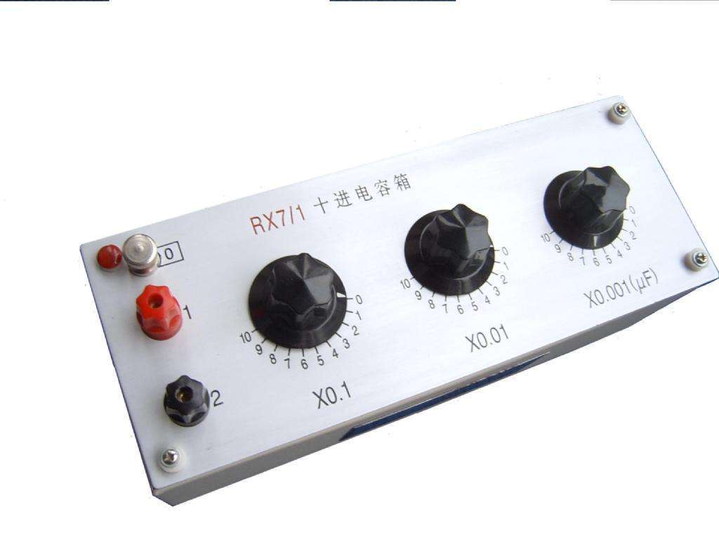 Decade capacitance box RX7-02