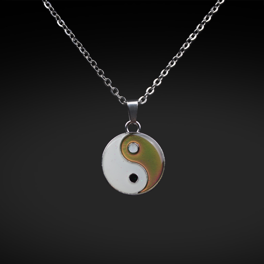 Chinese Style Tai Chi Mood Color Changing Necklace display picture 10