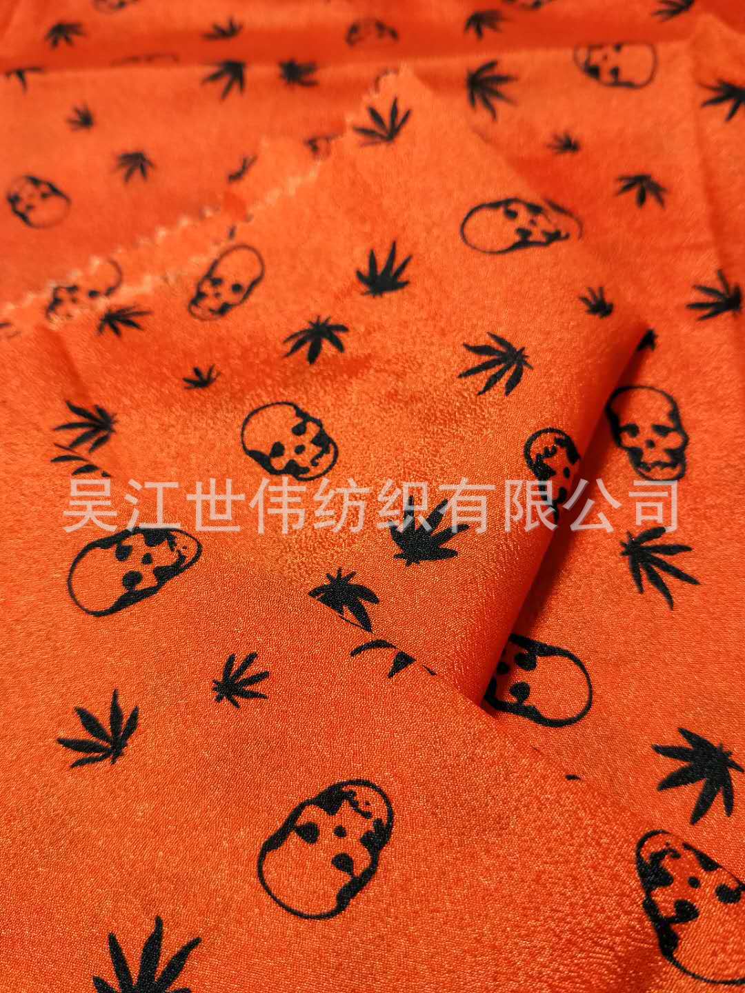 供应50D*75D有光闪光花瑶绉夏季裙子丝巾面料礼服仿真丝印花面料