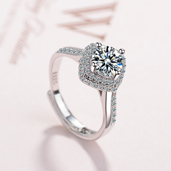fashionable ring