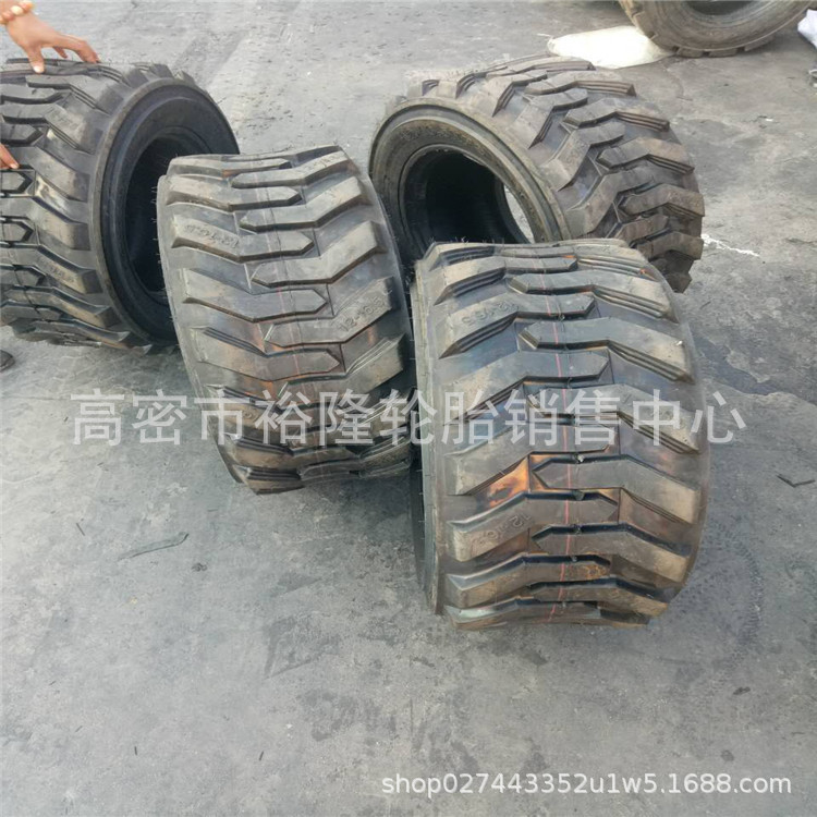 滑移装载机轮胎 300/70R16.5 12-16.5 钢丝工程轮胎