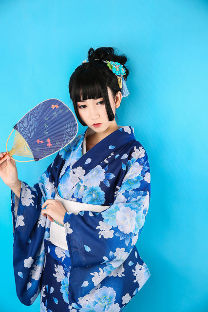 日本和服浴衣女蓝色山茶花免熨烫抗皱改良和服正装传统和服 价格 厂家 哪里买 我有货 B 5yoho Cn