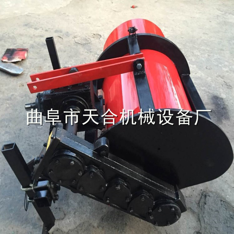 供应全新农用手扶拖拉机葡萄埋藤机单侧抛土埋藤效率高