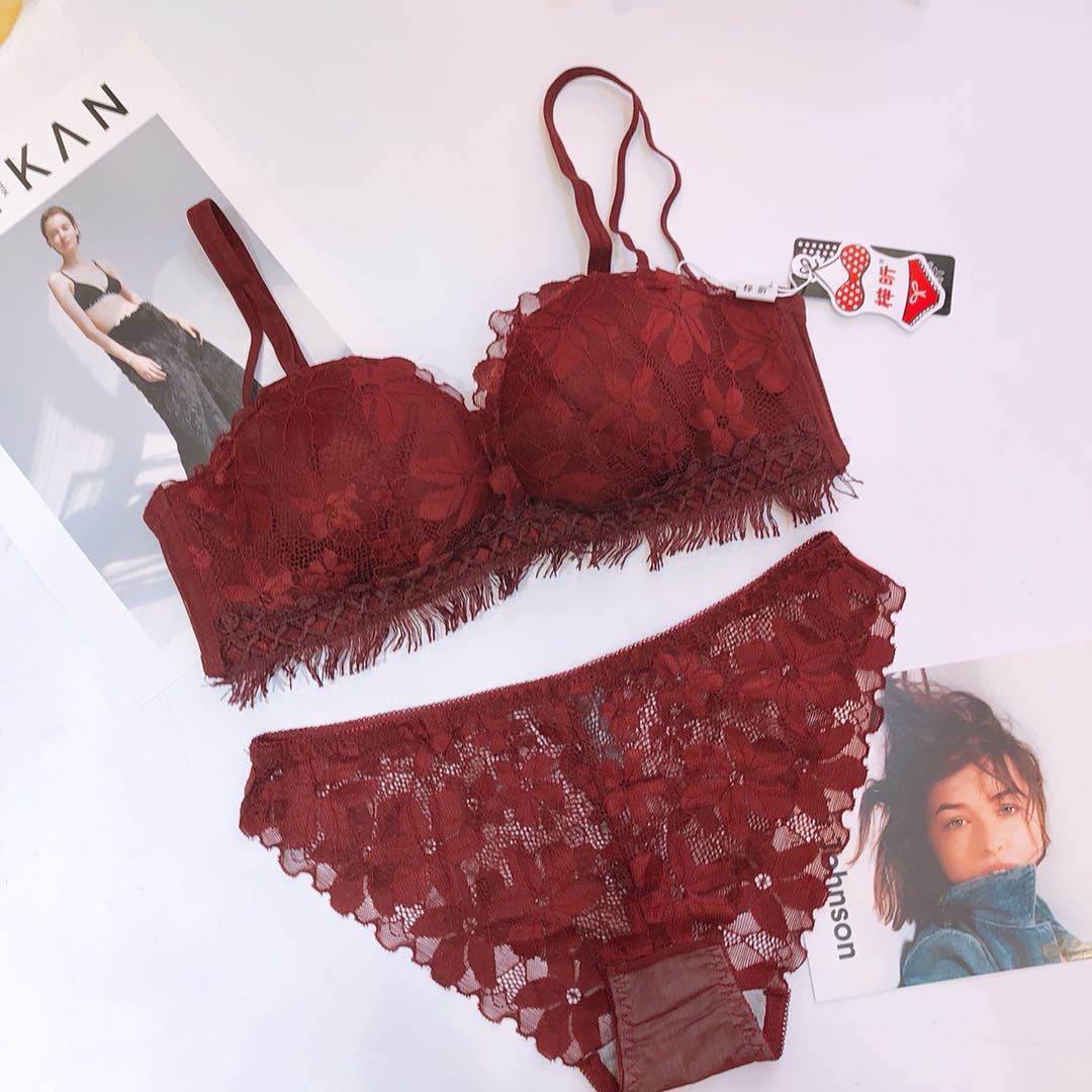 8203 Jade Rabbit Essence Sexy Lace Tassel Medium Thick No Steel Ring Bra Set Small Chest Gathering Women's Underwear_voghion.com